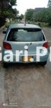 Toyota Vitz FL 1.0 2004 For Sale in Karachi