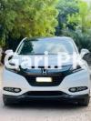 Honda Vezel Hybrid X 2015 For Sale in Karachi