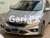 Honda Grace Hybrid  2017 For Sale in Johar Town Phase 2