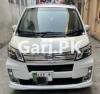 Daihatsu Move  2013 For Sale in Gujranwala