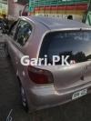 Toyota Vitz F 1.0 2001 For Sale in Lahore