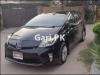 Toyota Prius S LED Edition 1.8 2012 For Sale in Karachi