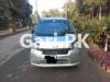 Daihatsu Move  2014 For Sale in Satellite Town