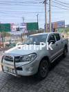 Toyota Hilux 4x4 Double Cab Standard 2014 For Sale in Gujranwala