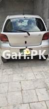 Toyota Vitz FL 1.0 2005 For Sale in Peshawar