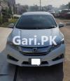 Honda Grace Hybrid  2015 For Sale in Lahore•