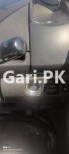 Toyota Vitz F 1.0 2005 For Sale in Peshawar