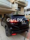 Honda Vezel Hybrid Z 2015 For Sale in Karachi