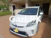 Toyota Prius  2013 For Sale in Karachi•