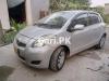 Toyota Vitz B Intelligent Package 1.0 2009 For Sale in Lahore