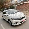 Honda Grace Hybrid  2019 For Sale in Lahore