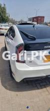 Toyota Prius S Touring Selection GS 1.8 2015 For Sale in Karachi