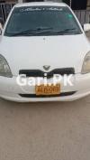 Toyota Vitz  2001 For Sale in Karachi