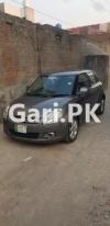 Suzuki Swift DLX Automatic 1.3 2013 For Sale in Lahore