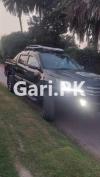 Toyota Hilux D-4D Automatic 2005 For Sale in Sheikhupura