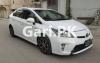 Toyota Prius  2013 For Sale in Karachi