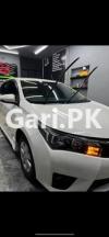 Toyota Corolla Altis Automatic 1.6 2015 For Sale in Lahore