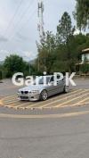 BMW 3 Series 318i 2004 For Sale in Peshawar