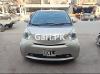 Toyota iQ 100G 2010 For Sale in Lahore