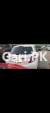 Toyota Vitz F 1.0 2012 For Sale in Karachi