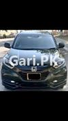 Honda Vezel Hybrid Z 2013 For Sale in Karachi
