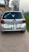 Toyota Vitz F 1.0 2001 For Sale in Peshawar