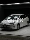 Toyota Prius G Touring Selection Leather Package 1.8 2015 For Sale in Karachi