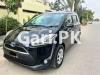 Toyota Sienta  2015 For Sale in Karachi