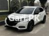 Honda Vezel  2015 For Sale in Sialkot