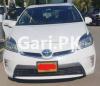 Toyota Prius  2014 For Sale in Karachi