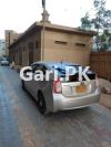 Toyota Prius  2015 For Sale in Karachi