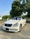 Toyota Crown Royal Saloon G 2004 For Sale in Islamabad