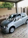 Toyota Vitz F 1.3 2002