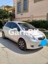 Toyota Vitz  2005