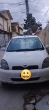 Toyota Vitz  2001 For Sale in Quetta