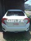 Honda Civic Oriel 1.8 i-VTEC CVT 2016