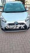 Toyota Sienta  2018 For Sale in Sialkot
