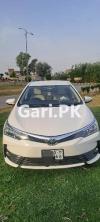 Toyota Corolla GLI 2017 For Sale in Lahore