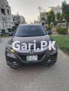Honda Vezel  2015 For Sale in Okara