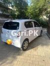 Daihatsu Mira ES 2013