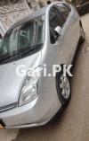 Toyota Prius S 1.5 2011 For Sale in Karachi