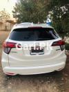 Honda Vezel Hybrid Z 2015 For Sale in Karachi