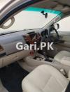 Toyota Hilux D-4D Automatic 2005 For Sale in Multan