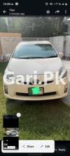 Toyota Prius S Touring Selection 1.8 2011 For Sale in Lahore