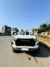 Toyota Hilux Revo G 2.8 2015 For Sale in Islamabad