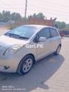 Toyota Vitz  2006 For Sale in Karachi