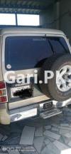 Mitsubishi Pajero  1991