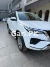 Toyota Fortuner 2.7 V 2021