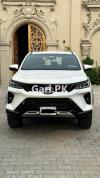 Toyota Fortuner Legender 2022