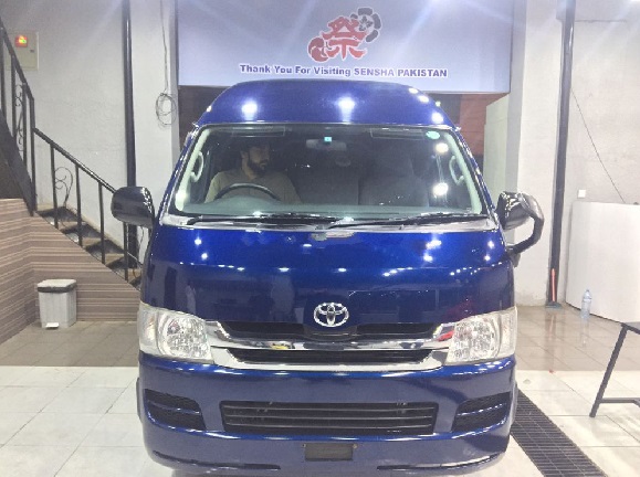 Toyota Hiace Standard 2.5 2005